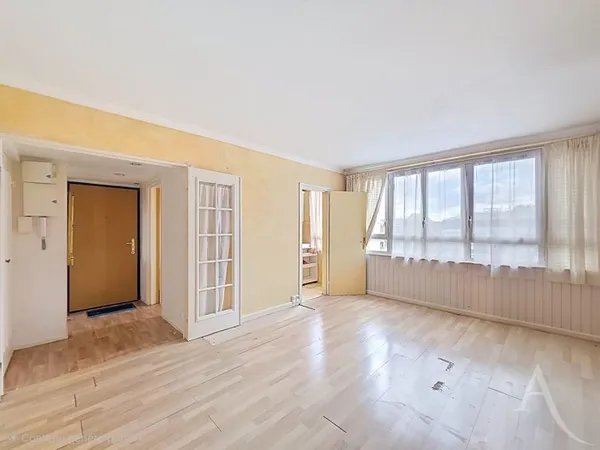 Appartement 4 pièces de plus de 70 m² - 3 chambres - proche centre ville MANTES LA JOLIE