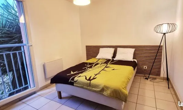 Appartement T2 meublé 41 m2 + Box