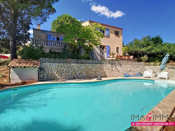 Villa 5 pièces 109 m²