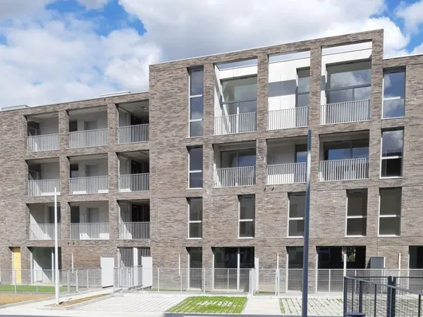 Appartement t4 duplex brs
