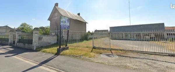 Local de stockage idéal pour artisan, entreprise ou activité logistique