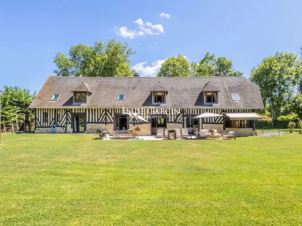 Normandie, proche Deauville, à louer, belle propriété de 6 chambres