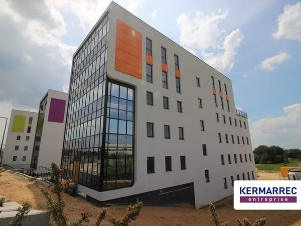 Bureaux 181 m²