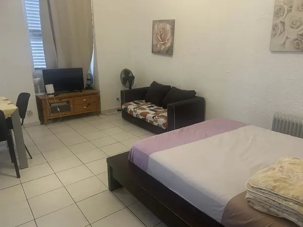 BASTIA Centre studio