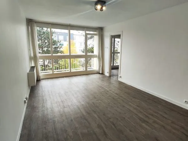 Appartement 3 pièces avec stationnement