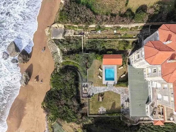 Biarritz Miramar : appartement d'exception de 290 m² avec garage, jardin et piscine face océan