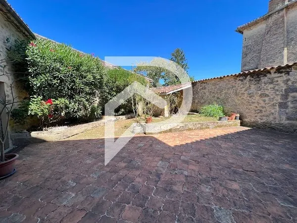 Maison 7 pièces 185 m²