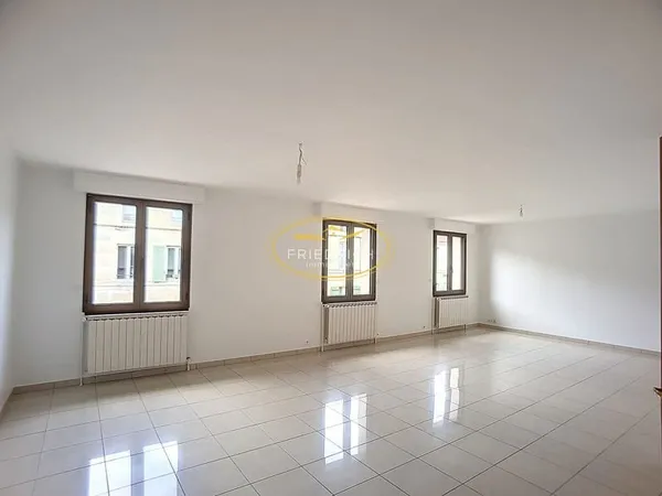 APPARTEMENT Type F4 - BAR-LE-DUC