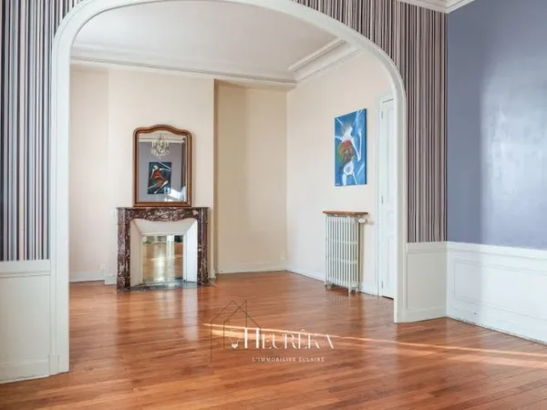Appartement 4 pièces 84 m²