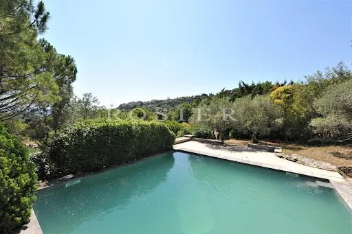 Maison 5 pièces 170 m²
