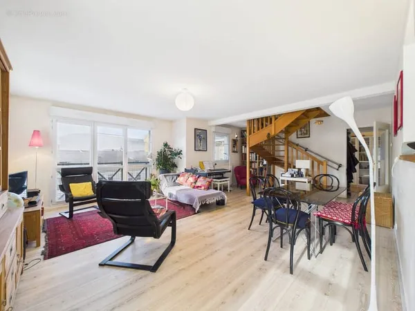 Rare à la vente Superbe T5 en duplex au coeur de Chambéry