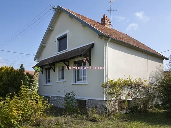 Maison avec fort potentiel et terrain divisible Corquilleroy