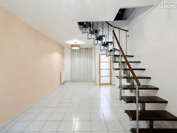 Maison 5 pièces 90 m²