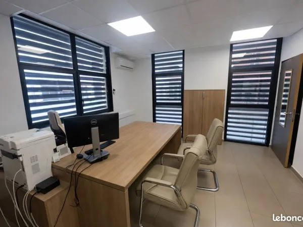 Bureau à Louer
