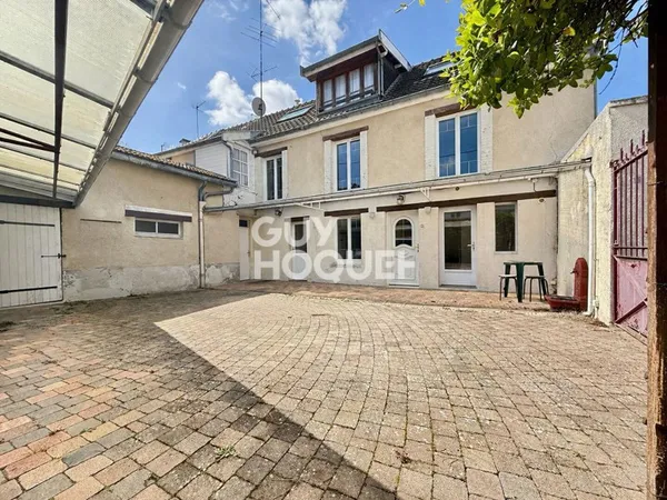 Maison