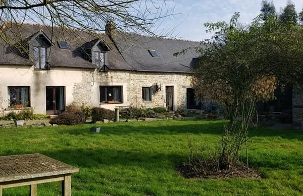 Belle longère au charme rustique