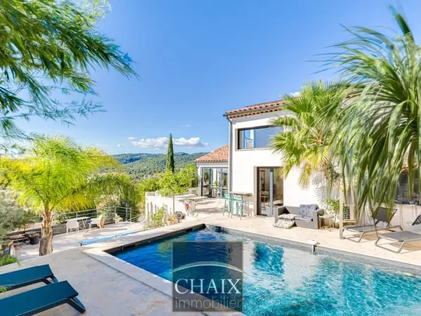 Belle contemporaine avec vue mer et appartement indépendant