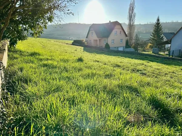 Terrain à bâtir 895 m²
