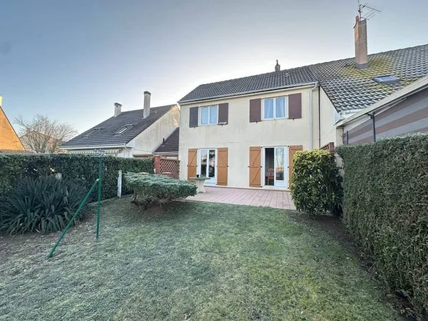 Maison 5 pièces 93 m²