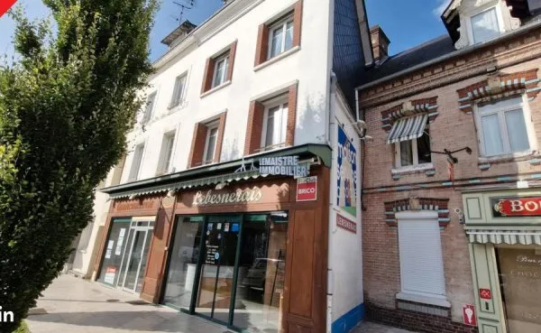 Maison 9 pièces 239 m²