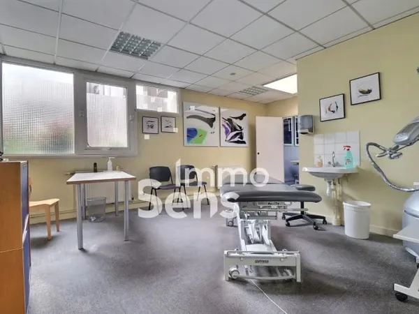 Local 200 m²