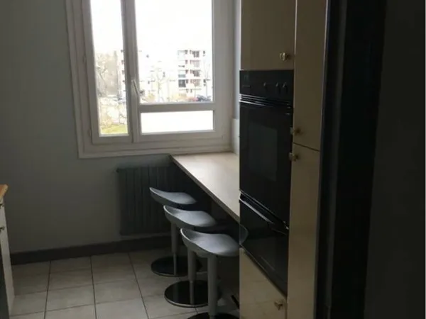 Colocation - Lyon Croix Rousse