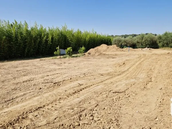 Terrain 631 m²