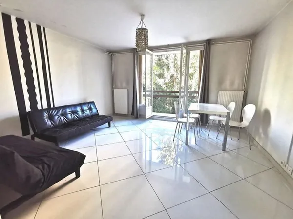 Appartement Saint Ouen L Aumone 4 pièce(s) 83.98 m2