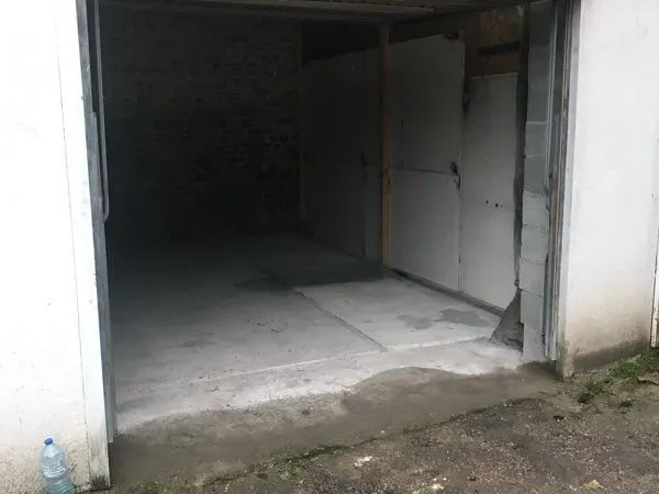 Garage 15 m² plus mezzanine 8 m² loyer promotionnel