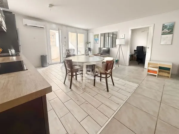 Appartement Villeurbanne 3 pièce(s) 63.24 m2