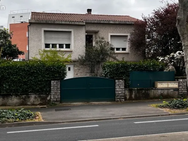 Maison 200 m² 4 appartements à albi