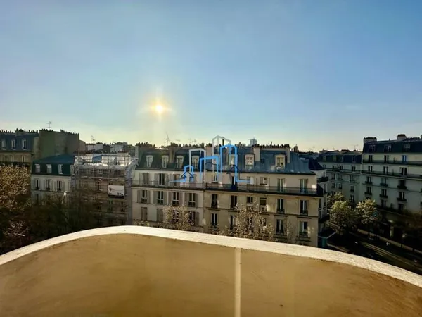 Appartement 1 pièce à Paris (75018)
