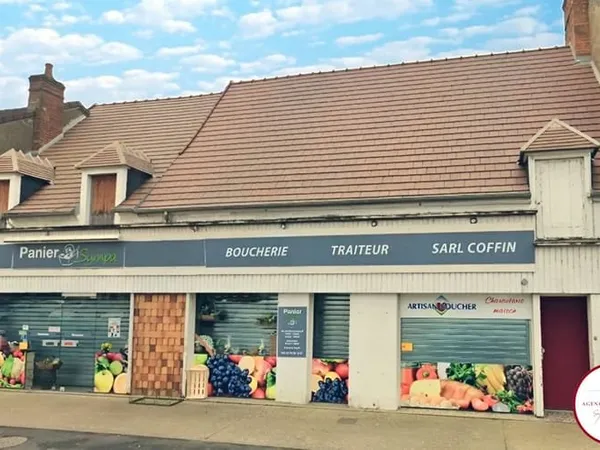 St Amand, centre ville, proche gare et hopital