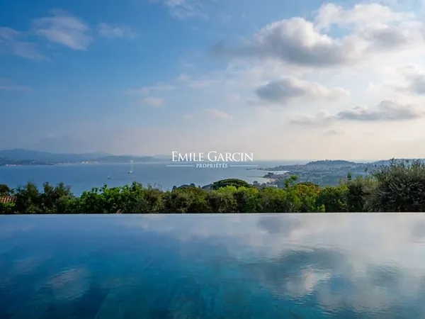 A vendre -Gassin - Propriété d'exception - vue mer panoramique