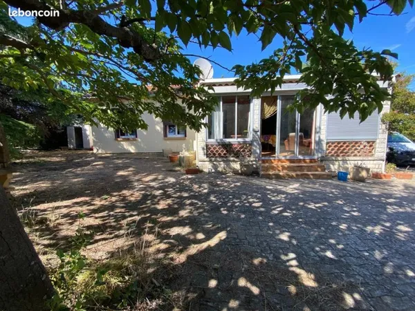 Villa 5 pièces 100 m²