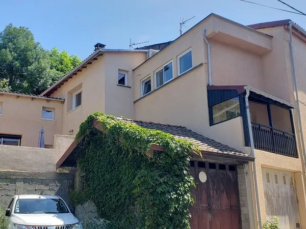 Maison 5 pièces 144 m²