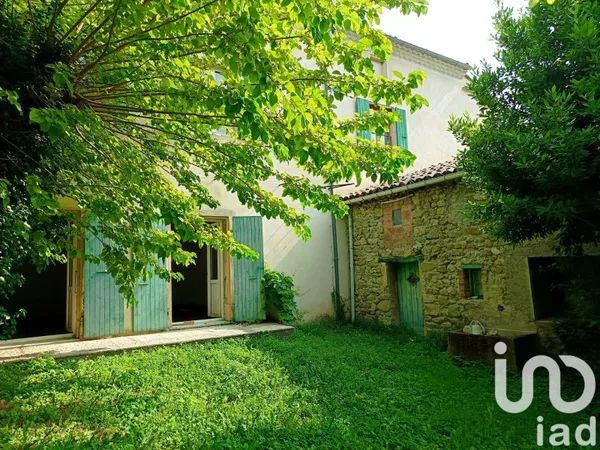 Maison 7 pièces 196 m²