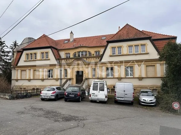 M573102 GRAND APPARTEMENT F2 A VENDRE A METZ QUEULEU AVEC PARKING