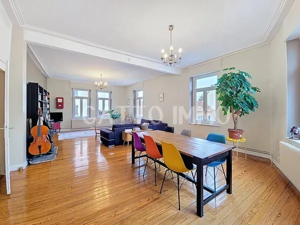 Appartement 4 pièces 150 m²