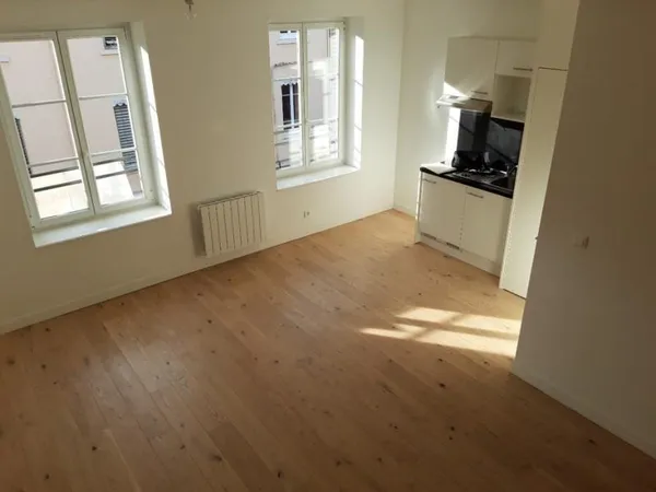 T2 avec mezzanine à ECULLY