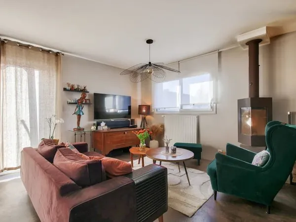 Maison Montgermont 8 pièce(s) 143.29 m2