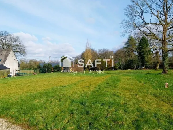 Terrain constructible à 4 min du bourg de Plessé