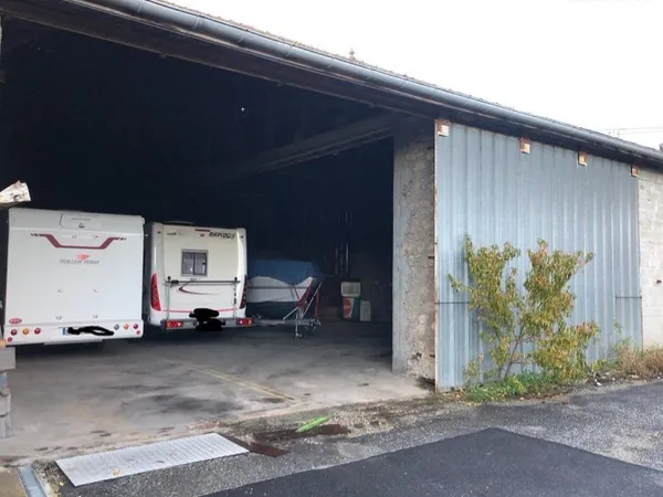 Emplacement pour camping car