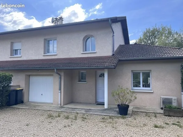 Maison 4 pièces. 90m2 . Revonnas 01250