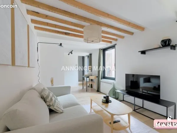 Studio 1 pièce 27 m²