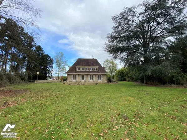 Maison 10 pièces 219 m²