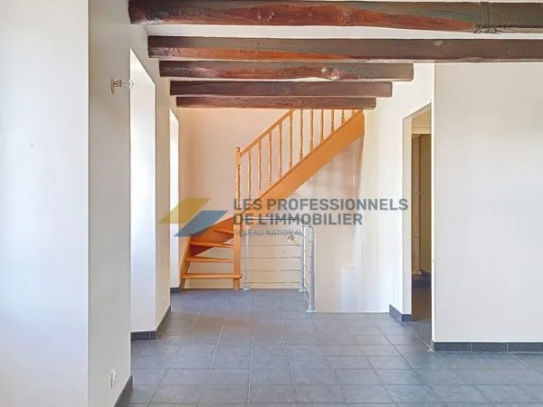 Vente d'un immeuble de rapport situé au centre bourg de Nivillac.