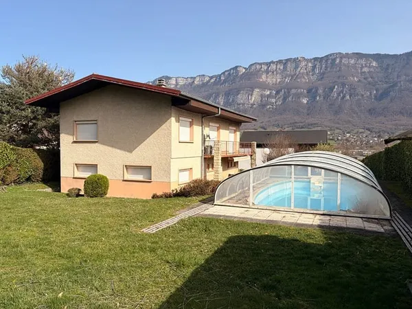 Maison Viviers Du Lac 5 pièces 150 m2 - piscine
