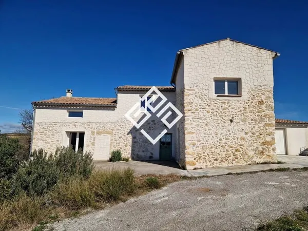 Maison 6 pièces 200 m²