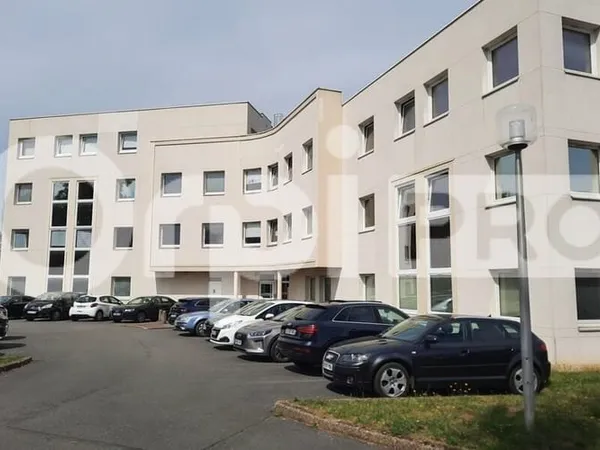 Bureau 116 m²